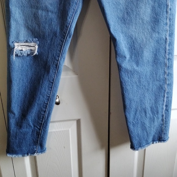 Levi's wedgie like New button fly raw hem size 29 jeans - Picture 3 of 12